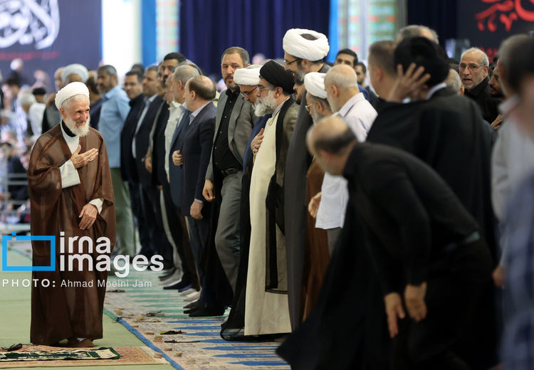 حضور صدیقی در نماز جمعه تهران/ عکس