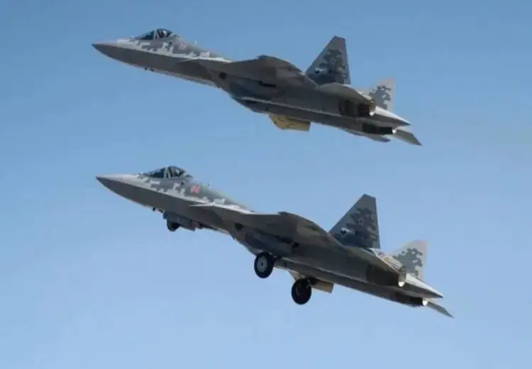 سوخو ۵۷ از مرز روسیه عبور کرد