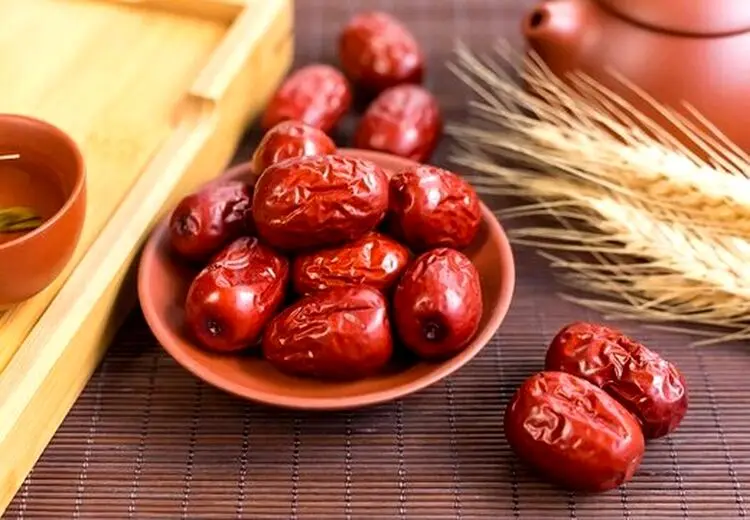 خواص شگفت انگیز عناب برای سلامتی بدن