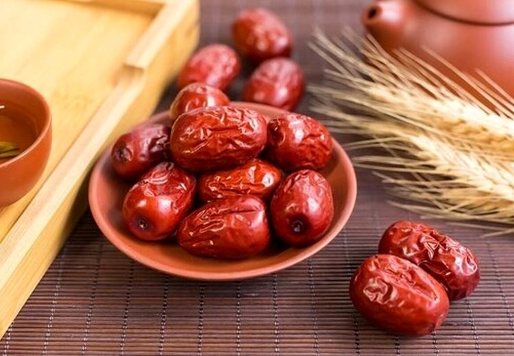 خواص شگفت انگیز عناب برای سلامتی بدن