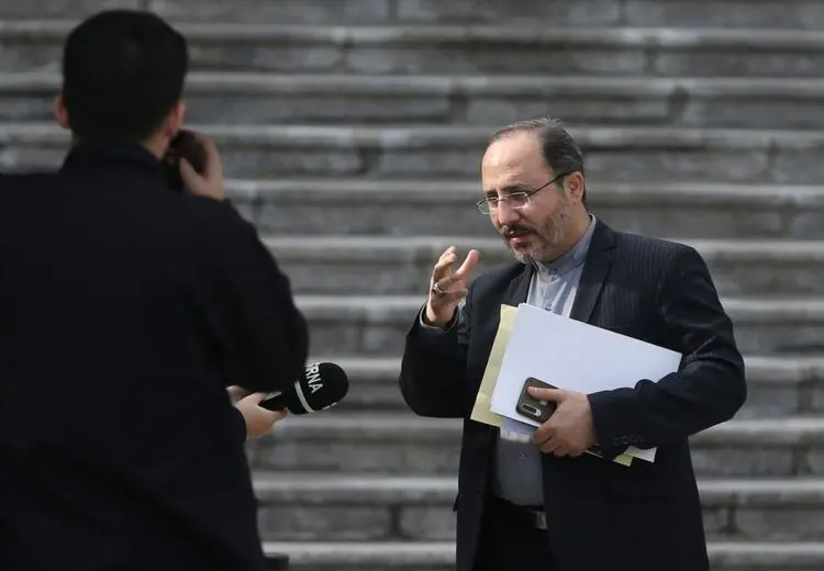 حمایت علنی دولت از جلیلی / رئیس شورای اطلاع‌رسانی دولت: نباید به دوران سیاه گذشته برگردیم