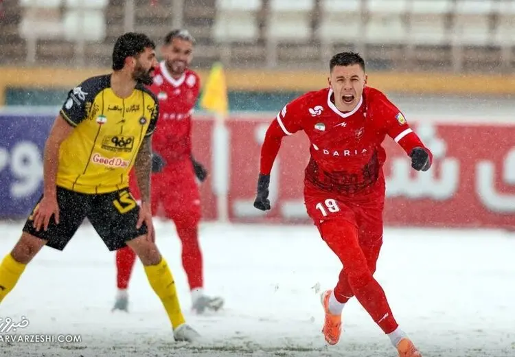 درخواست غیرمنتظره ۲ ستاره از پرسپولیس!