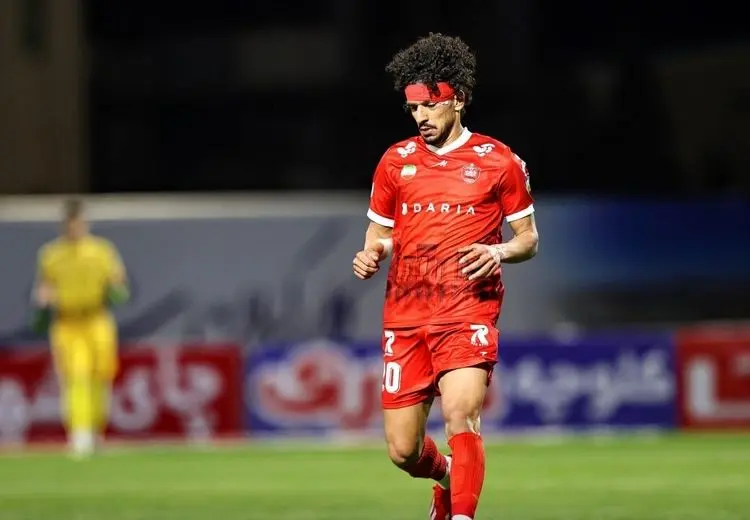 مصدومیت خرید جدید پرسپولیس در بازی مقابل گل گهر + عکس