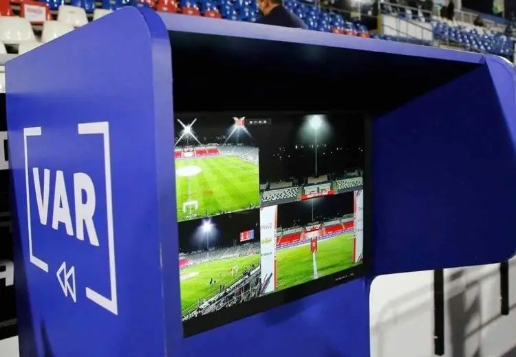 واکنش بازیکن فولاد به برگردانده شدن پنالتی تیمش توسط VAR