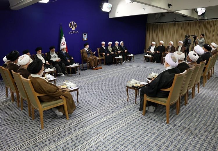 رهبر انقلاب: جمهوری اسلامی، حکومت مدنظر علامه نائینی است