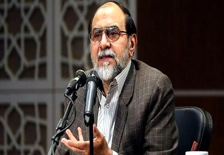 رحیم پور ازغدی: عده‌ای بعد از انقلاب خانم خوبی شدند و زلیخا شدند، ولی در قضایای اخیر لباس‌ خود را هم درآوردند!/ صداوسیما دنبال افرادی می‌رود که زباله و قمارباز و معتاد و الکلی هستند و با ۱۰ نفر رابطه دارند و ۶ بار طلاق داده‌اند!