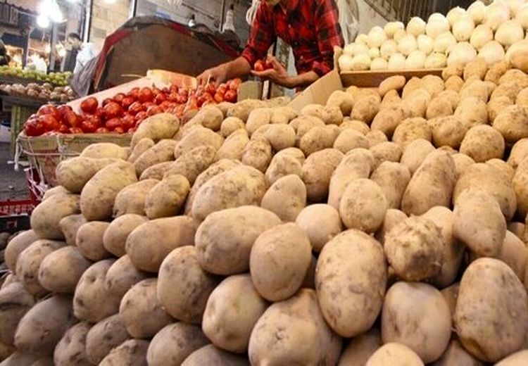 تعطیلات، باعث گرانی سیب‌زمینی شد!