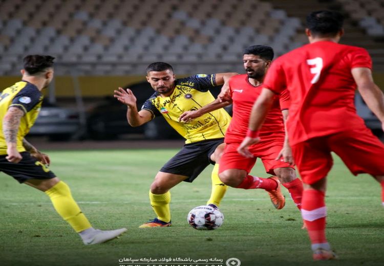 شکست سپاهان مقابل النجف در دیداری تدارکاتی