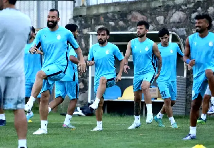 زلزله در استقلال، تغییرات به رسانه رسید!