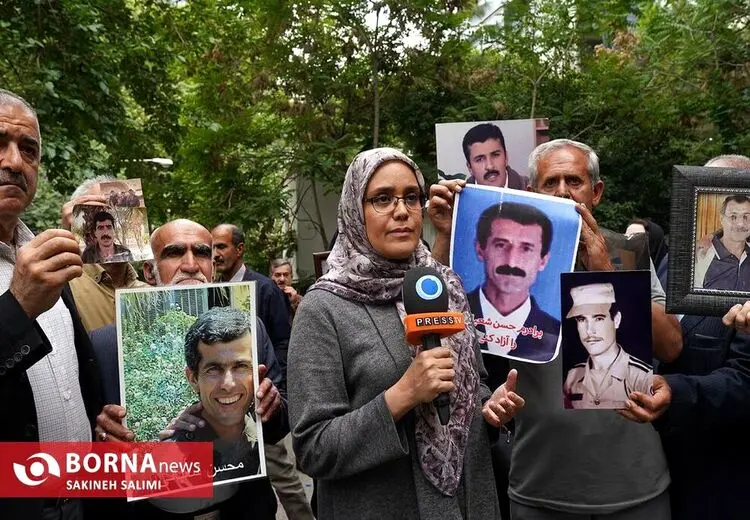  تجمع خانواده اعضای سازمان مجاهدین
