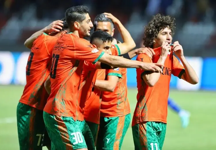 جشن مسی‌ها بعد از شکست استقلال + عکس