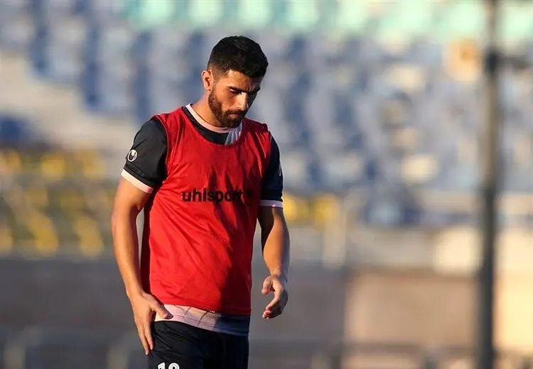 احتمال ماندن اسدبیگی در پرسپولیس چقدر است؟