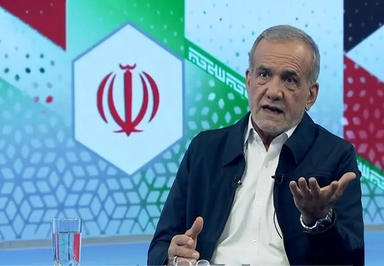 واکنش پزشکیان به توهین منصور ارضی: من اگر دیوانه هم باشم، دیوانه مردمم هستم نه دیوانه قدرت
