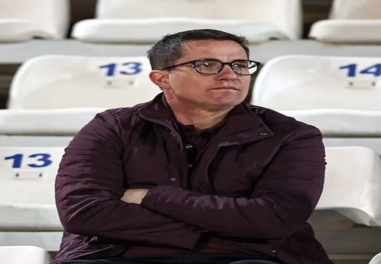جایگاه اوسمار در ورزشگاه برای تماشای دیدار تراکتور و پرسپولیس

