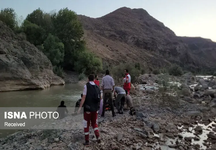 مرگ دلخراش پسر بچه در رودخانه