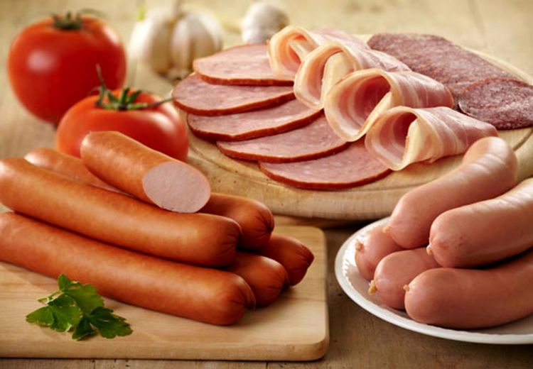 خطرات مصرف گوشت‌های فراوری شده