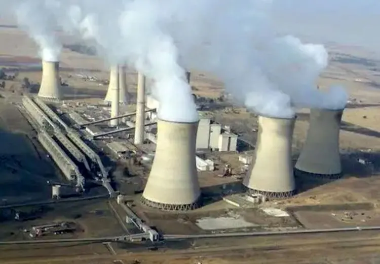 رکورد جدید مصرف مازوت در نیروگاه‌ها