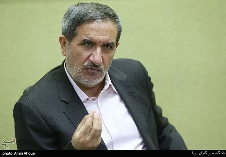 تذکر عضو شورای شهر به شهرداری تهران درباره تجمل‌گرایی و اتلاف بیت‌المال