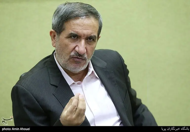 تذکر عضو شورای شهر به شهرداری تهران درباره تجمل‌گرایی و اتلاف بیت‌المال