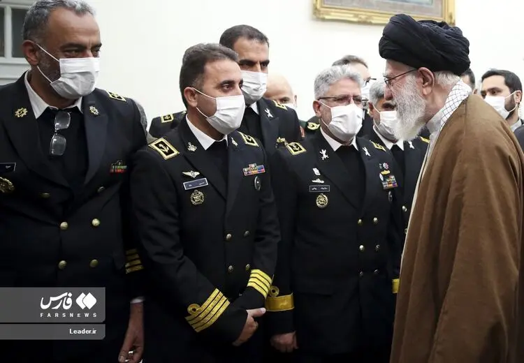 دیدار فرماندهان نیروی دریایی ارتش با رهبر انقلاب