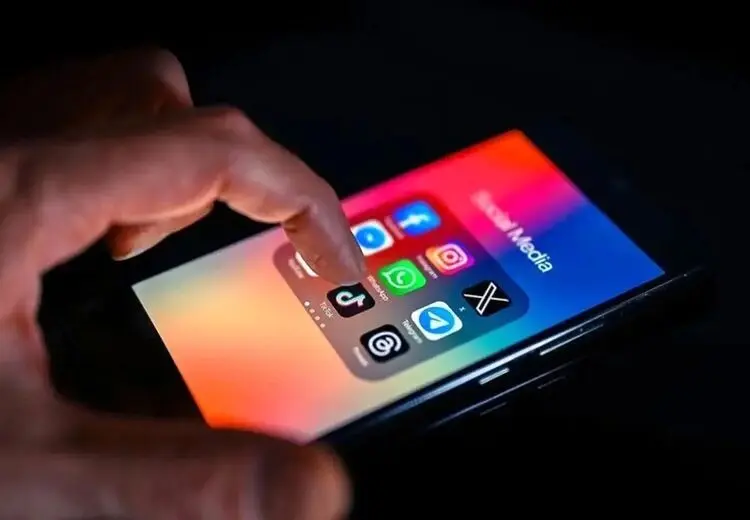 مذاکره دولت با مالکان تلگرام و اینستگرام برای رفع فیلترینگ