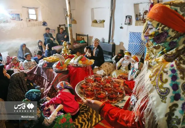 تصاویری از شب یلدا در روستای آذربایجان