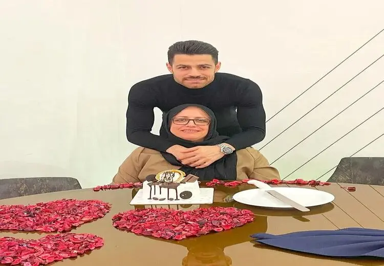 ستاره پرسپولیس در جشن تولد عشق همیشگی زندگی‌اش + عکس