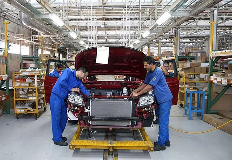 خودروسازان مونتاژی، قیمتهای دستوری را می پذیرند؟