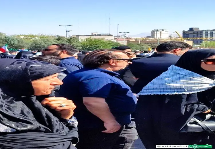 حضور مجید مجیدی در نماز جمعه امروز به امامت رهبر انقلاب  