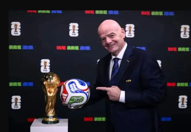 اینفانتینو: جام جهانی بدون تغییر برگزار می‌شود