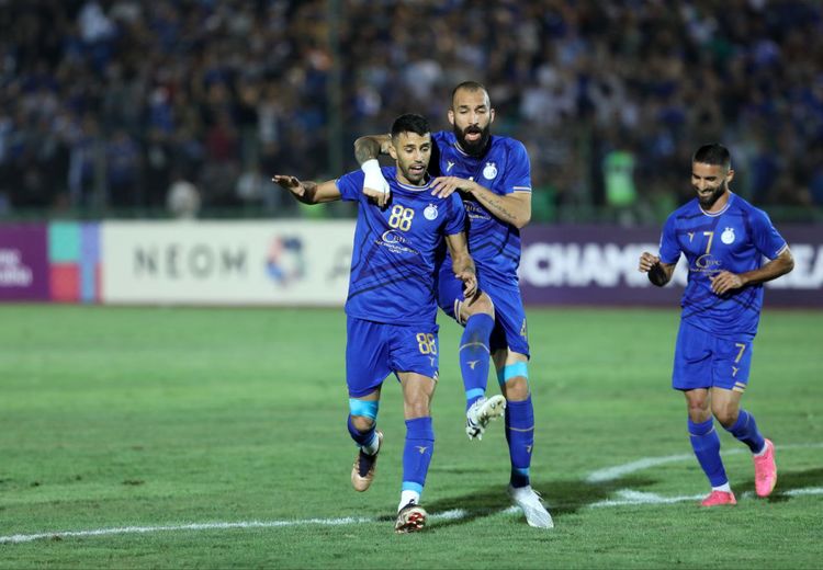 آرش رضاوند: دوست ندارم پرسپولیس قهرمان شود
