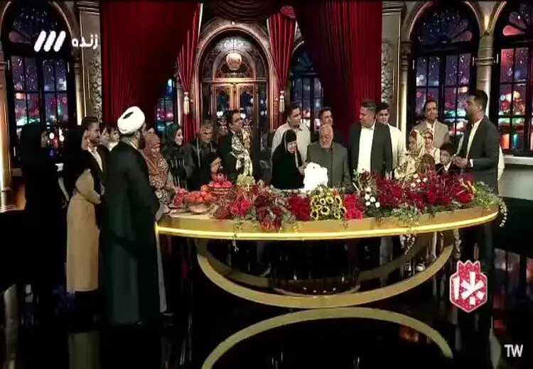 بوسه‌ جنجالی یک زوج روی آنتن شبکه سه