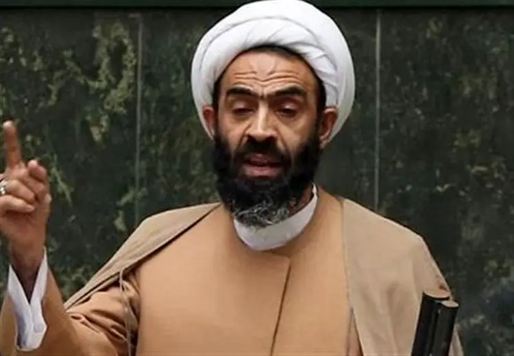 نماینده مجلس: جلوه‌های کشف حجاب و برهنگی غیرقابل تحمل شده است، گویا خواب می بینیم!