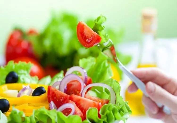 گیاهخواران برای جبران کمبود ویتامین B۱۲ این مکمل طبیعی را حتما مصرف کنند