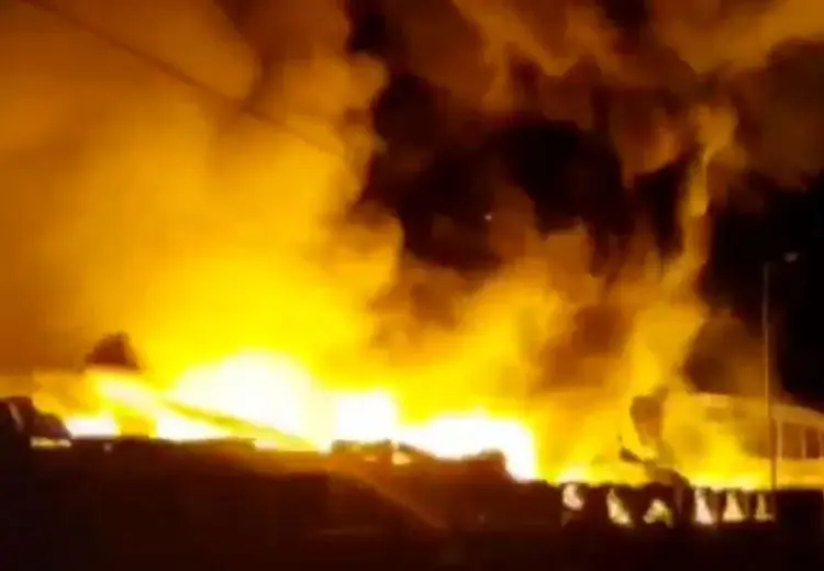 علت آتش‌سوزی در واحد صنعتی آبادان مشخص شد