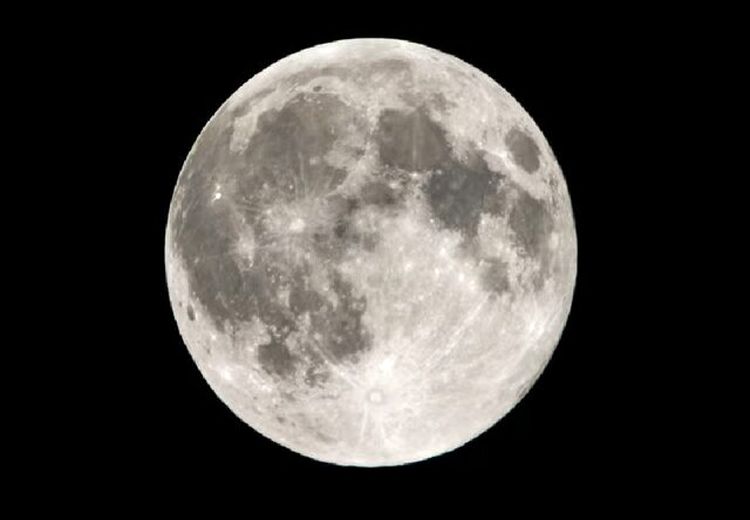 ماه خیلی بیشتر از آنچه فکرش را بکنید شبیه زمین است