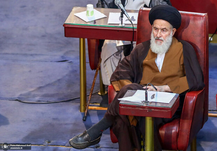 عضو مجلس خبرگان: از موشک‌های جدید رونمایی نکرده‌ایم