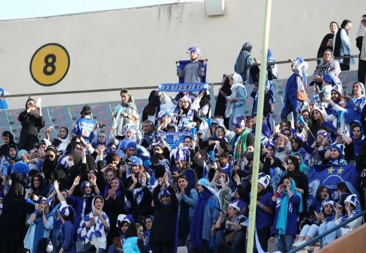 پرسپولیس و نساجی بدون حضور زنان!