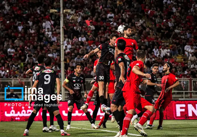تصاویر دیدار پرسپولیس و تراکتور