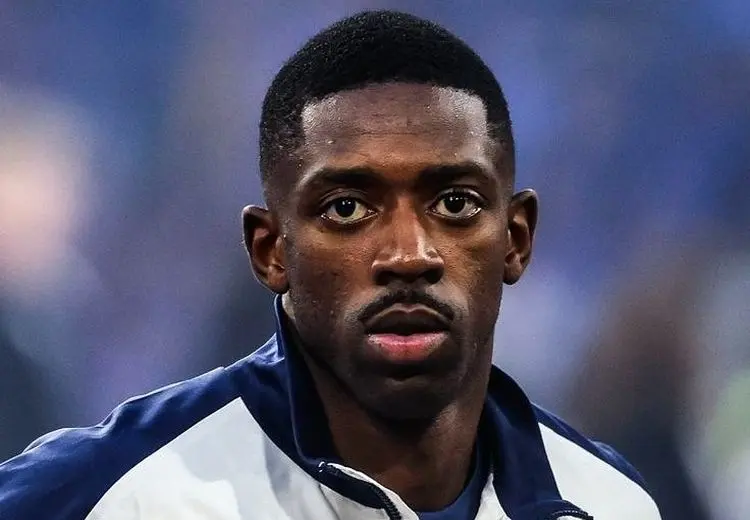 تاج پادشاهی سال ۲۰۲۵ بر سر عثمان دمبله