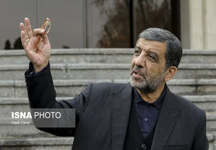 ضرغامی: غسالی شغل شریفی است، برای مجازات بی‌حجابی نباید افراد را به مرده‌شورخانه فرستاد