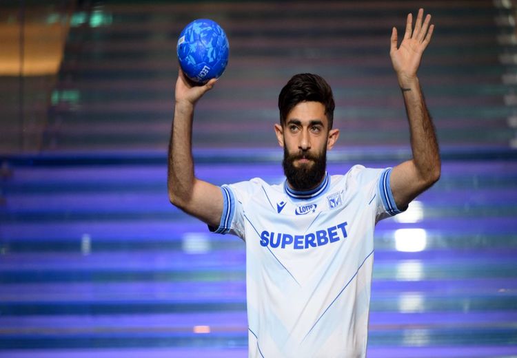 النصر به دنبال جذب علی قلی زاده