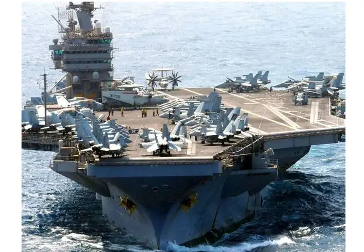 ناو هواپیمابر چگونه از خود دفاع می‌کند؟