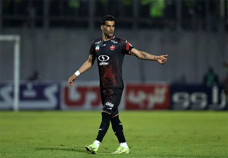 مهاجم مازاد پرسپولیس، برای یک فصل، ۳۵میلیارد می‌خواهد!