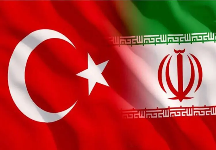 انتقال یازده زندانی ایرانی از ترکیه به ایران