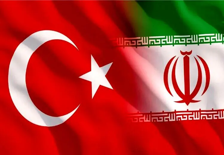 انتقال یازده زندانی ایرانی از ترکیه به ایران