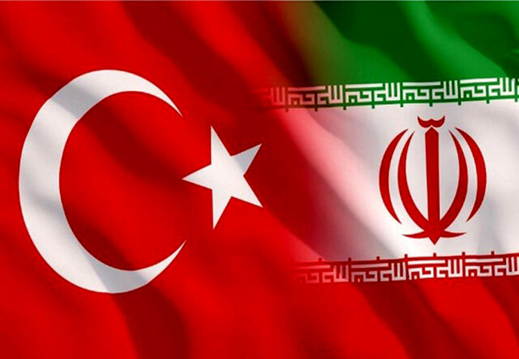 انتقال یازده زندانی ایرانی از ترکیه به ایران