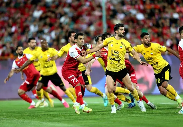 شکایت سپاهان از مدیرعامل و معاون پرسپولیس