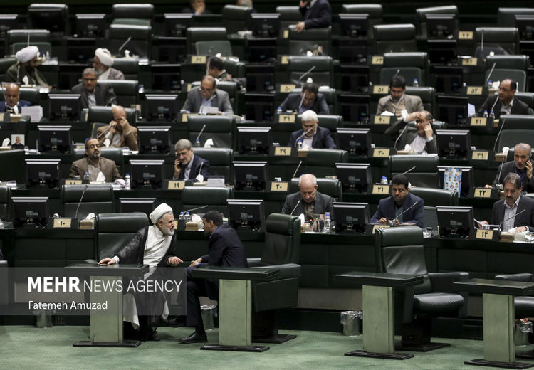 همه نمایندگان فعلی تهران در مجلس یازدهم تایید صلاحیت شدند