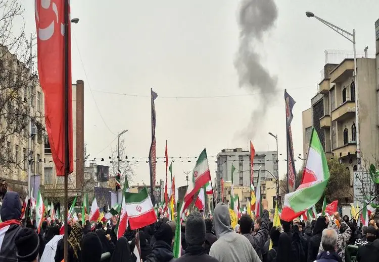 حمله‌ اسراییل در فاصله‌ای اندک با راهپیمایی روز قدس و واکنش متفاوت مردم تهران + فیلم